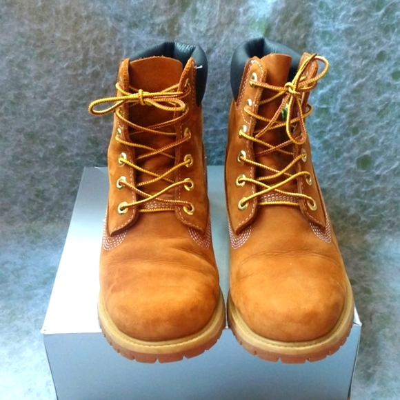 Timberland Women's 6 inch Wheat Nubuck Waterproof Boots Size 9.5 - Picture 4 of 12